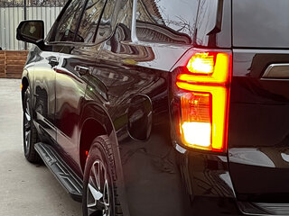 2021 Chevrolet Tahoe V, чёрный, 6900000 рублей, вид 4