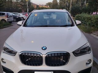 2019 BMW X1 18i sDrive II (F48), белый, 1880000 рублей, вид 4