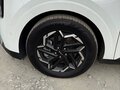 2024 Kia Carnival IV Рестайлинг, белый, 6300000 рублей - вид 11