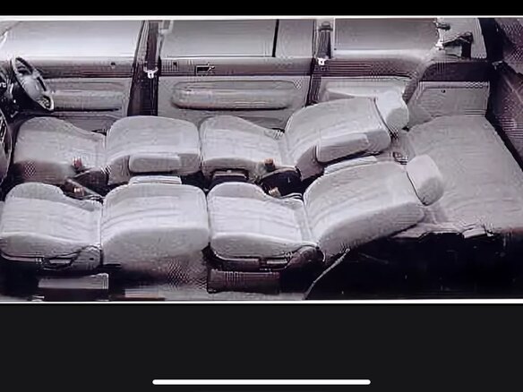 2005 Mazda MPV II (LW) Рестайлинг, серый, 400000 рублей - вид 3