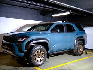 2026 Toyota 4Runner VI, зелёный, 12600000 рублей, вид 2