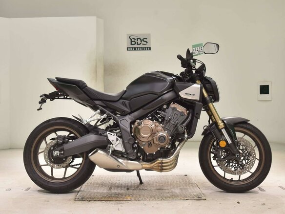 2025 Honda CB 650R, чёрный, 1199000 рублей - вид 1
