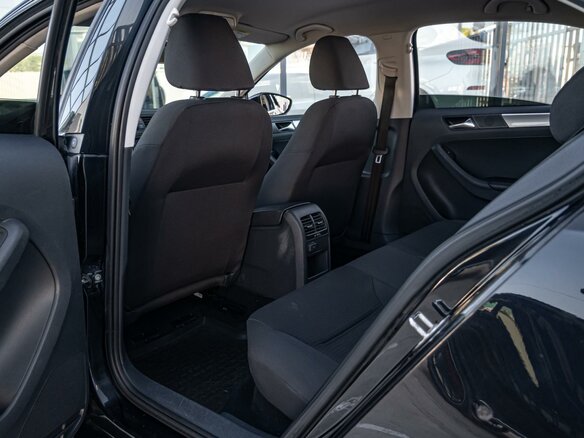 2016 Volkswagen Jetta VI Рестайлинг, чёрный - вид 10