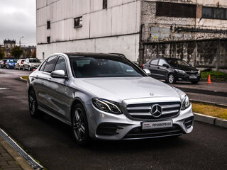 2016 Mercedes-Benz E-Класс 300 V (W213, S213, C238), серебристый, 3044000 рублей, вид 5