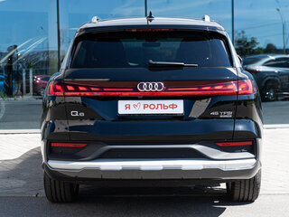 2026 Audi Q6 45 TFSI, чёрный, 7999000 рублей, вид 5