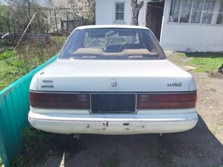 1991 Toyota Mark II VI (X80), белый, 260000 рублей, вид 2
