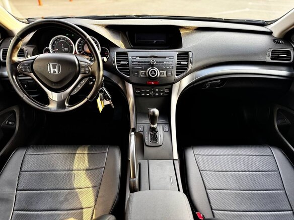 2012 Honda Accord VIII Рестайлинг, чёрный, 1595000 рублей - вид 12