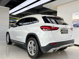 2021 Mercedes-Benz GLA 180 II (H247), белый, 2200000 рублей, вид 5