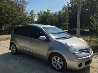 2008 Nissan Note I, серебристый, 390000 рублей, вид 3