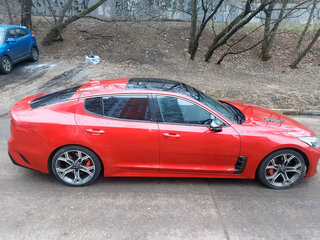 2018 Kia Stinger I, красный, 2690000 рублей, вид 3