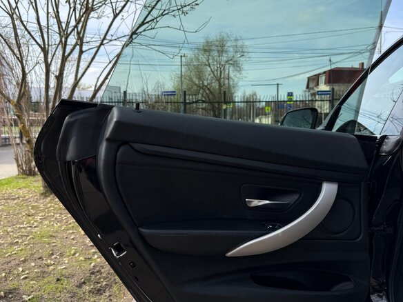 2018 BMW 3 серии Gran Turismo 318d VI (F3x) Рестайлинг, чёрный, 2750000 рублей - вид 30