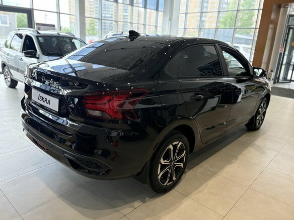 2026 Lada (ВАЗ) Iskra, чёрный - вид 3
