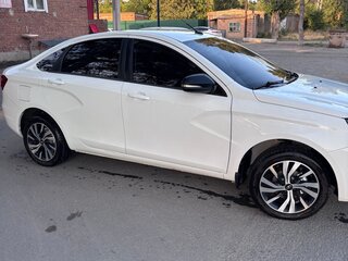 2020 Lada (ВАЗ) Vesta I, белый, 999999 рублей, вид 2