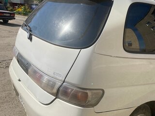 1998 Toyota Gaia, белый, 250000 рублей, вид 4