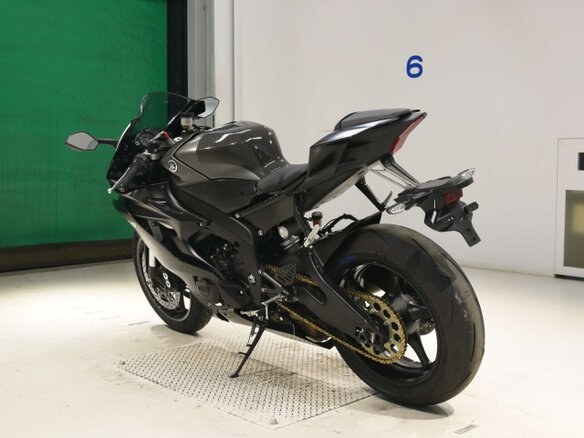 2018 Yamaha YZF-R6, чёрный, 1030000 рублей - вид 5