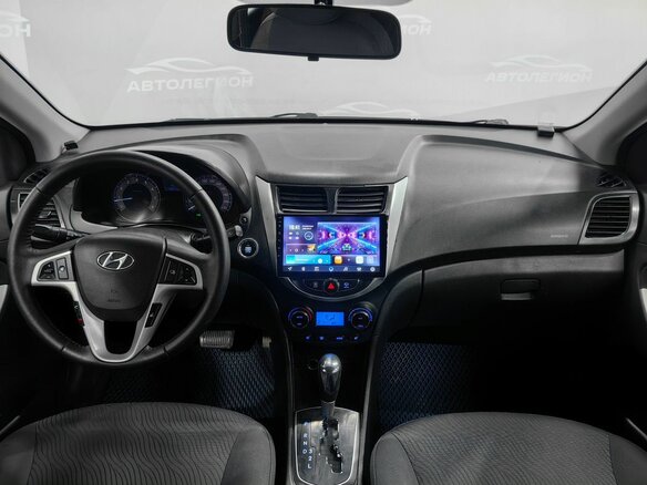 2011 Hyundai Solaris I, голубой, 650000 рублей - вид 8
