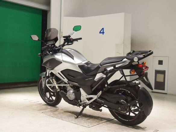 2013 Honda NC 700X, серебристый, 577000 рублей - вид 5