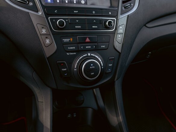 2017 Hyundai Santa Fe III Рестайлинг, белый, 1855000 рублей - вид 14