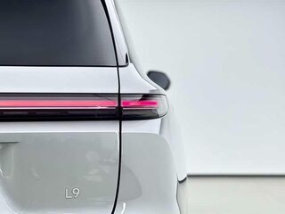 2024 Li Auto (Lixiang) L9 52.3 kWh I Рестайлинг, зелёный, 7390000 рублей, вид 3