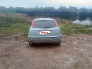2004 Ford Focus I Рестайлинг, серебристый, 270000 рублей, вид 3