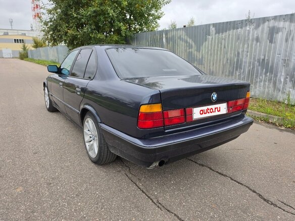 1991 BMW 5 серии 520i III (E34), синий, 520000 рублей - вид 6