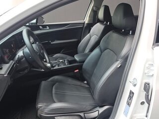 2024 Kia K5 LPi III Рестайлинг, белый, 2117205 рублей, вид 5