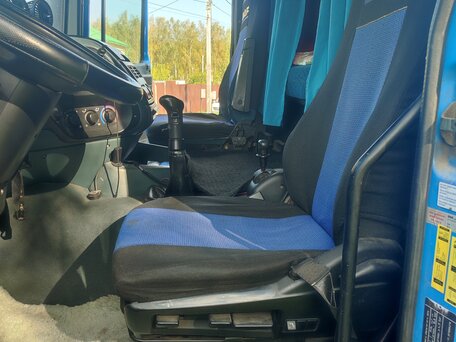 2005 DAF 95XF, синий, 1500000 рублей, вид 3