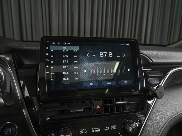 2022 Toyota Camry VIII (XV70) Рестайлинг, белый, 3075000 рублей - вид 14