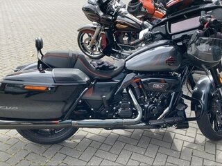 2025 Harley-Davidson CVO Street Glide, серый, 5200000 рублей, вид 5