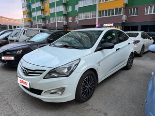 2014 Hyundai Solaris I Рестайлинг, белый, 1070000 рублей, вид 2