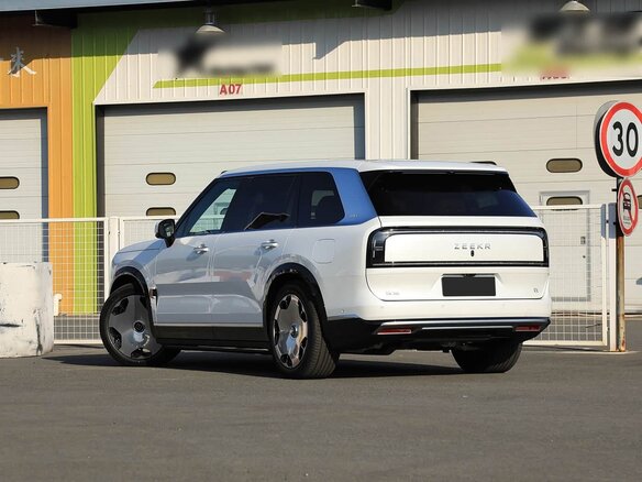 2026 Zeekr 9X 55 kWh (до 3.5 т), белый, 11100000 рублей - вид 1