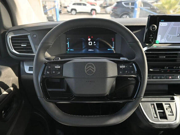 2026 Citroen SpaceTourer XL I Рестайлинг, серебристый, 4300000 рублей - вид 10