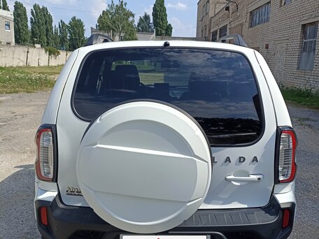 2024 Lada (ВАЗ) Niva Travel I, белый, 1250000 рублей, вид 4