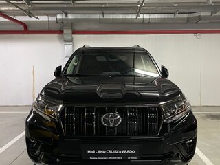 2021 Toyota Land Cruiser Prado 150 Series Рестайлинг 3, чёрный, 7100000 рублей, вид 4