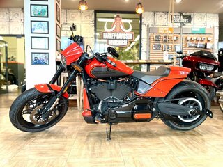 2020 Harley-Davidson FXDR 114, красный, 2450000 рублей, вид 1