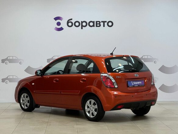 2010 Kia Rio II Рестайлинг, оранжевый, 775000 рублей - вид 5