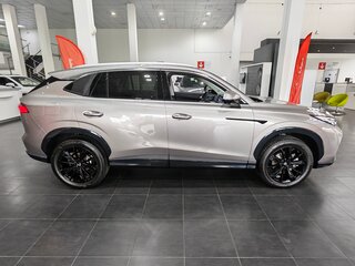 2026 Москвич М70, серебристый, 3099000 рублей, вид 4