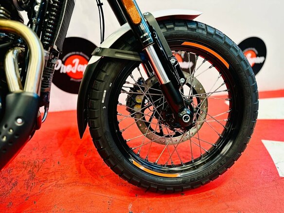 2026 Royal Enfield Bear 650, белый, 728000 рублей - вид 20