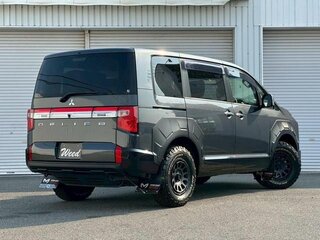 2022 Mitsubishi Delica D:5 I Рестайлинг, серый, 3050700 рублей, вид 4