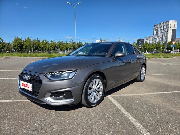 2021 Audi A4 35 TFSI V (B9) Рестайлинг, серый, 3149000 рублей