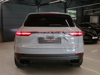 2020 Porsche Cayenne III, чёрный, 8450000 рублей, вид 5