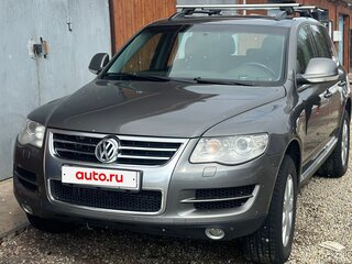 2008 Volkswagen Touareg I Рестайлинг, серый, 1450000 рублей, вид 1