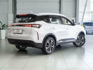 2025 Chery Tiggo 7L I, белый, 2910600 рублей, вид 4