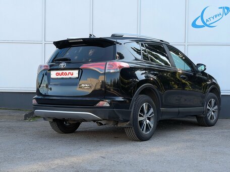 2018 Toyota RAV4 IV (XA40) Рестайлинг, чёрный, 2530000 рублей, вид 3