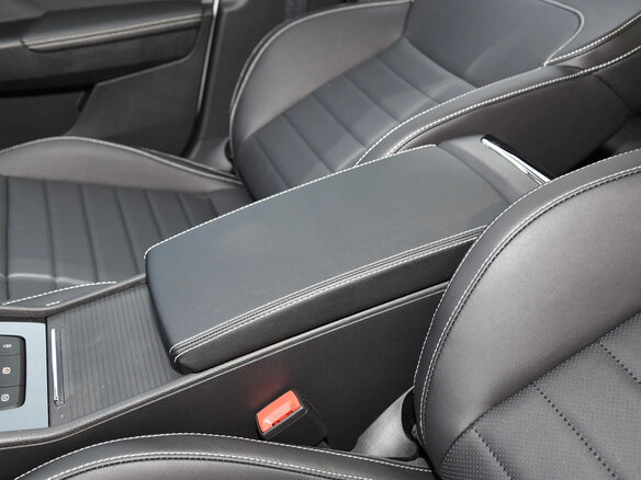 2025 Skoda Superb III Рестайлинг, белый, 2580005 рублей - вид 14