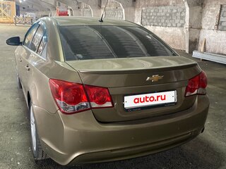 2013 Chevrolet Cruze I Рестайлинг, золотистый, 780000 рублей, вид 4