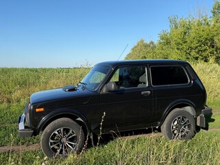 2017 Lada (ВАЗ) 2121 (4x4) I Рестайлинг, чёрный, 580000 рублей, вид 4