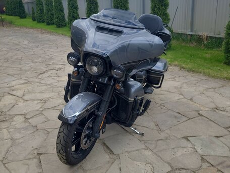 2021 Harley-Davidson Ultra Limited, серый, 2900000 рублей, вид 2