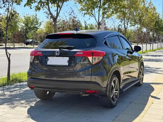 2022 Honda Vezel I Рестайлинг, чёрный, 1224000 рублей, вид 5