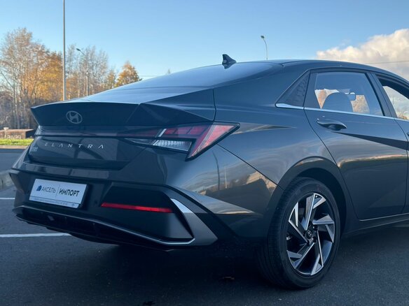 2026 Hyundai Elantra N Line VII (CN7) Рестайлинг, серый, 2242000 рублей - вид 3